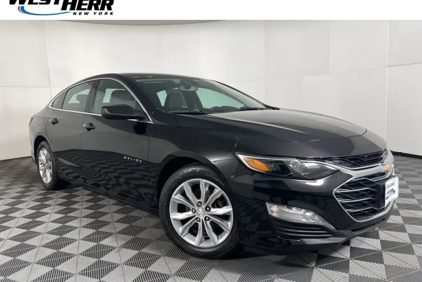 2019 Chevrolet Malibu 1LT photo 1