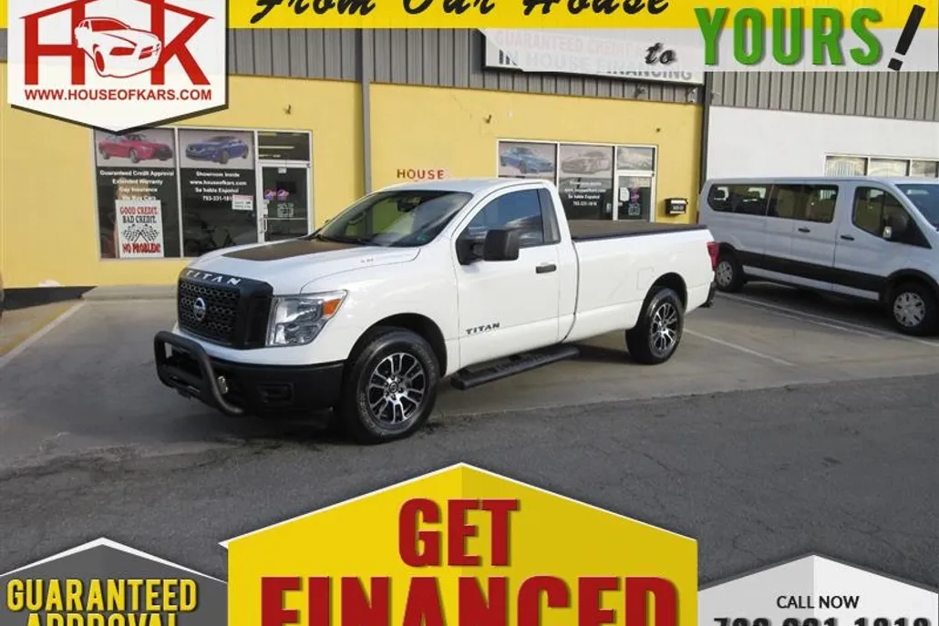 2017 Nissan Titan S photo 1