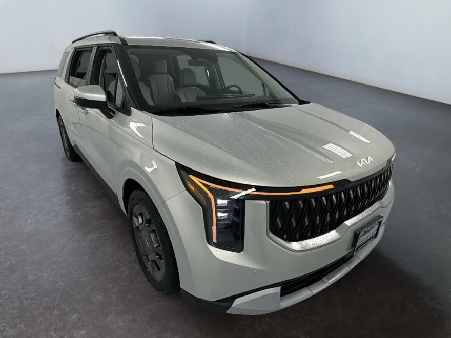 2026 Kia Carnival EX photo 1