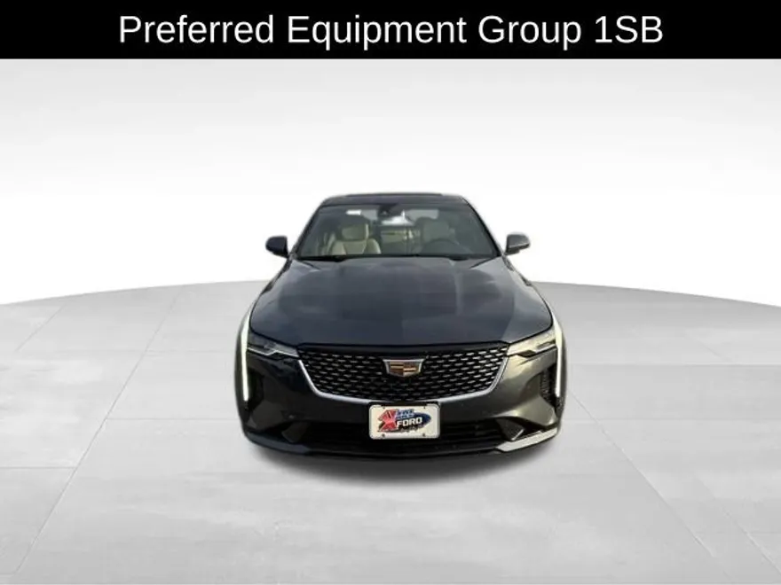 2021 Cadillac CT4 Luxury photo 1