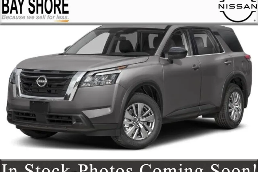 2025 Nissan Pathfinder S photo 1