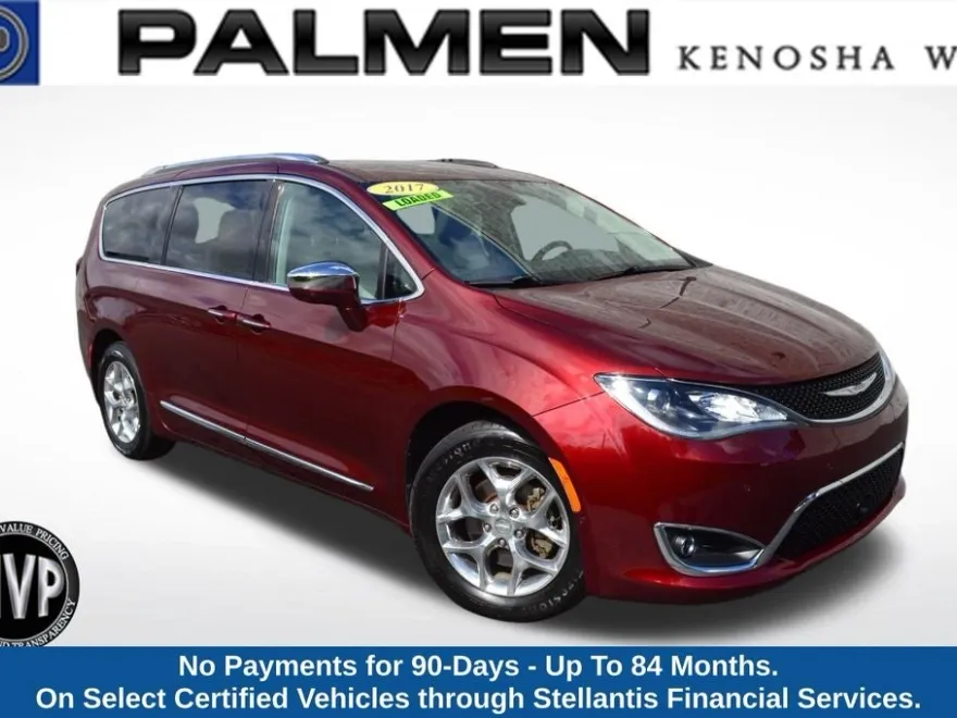 2017 Chrysler Pacifica Limited photo 1