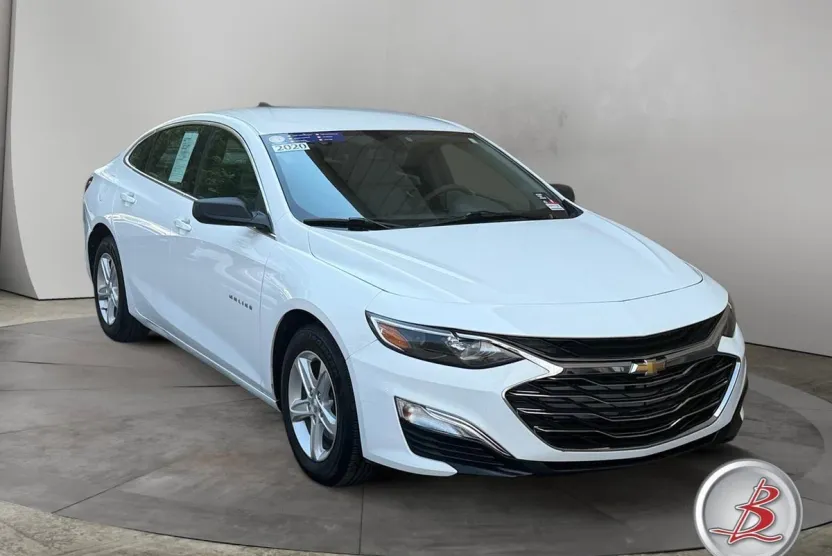 2022 Chevrolet Malibu RS photo 1