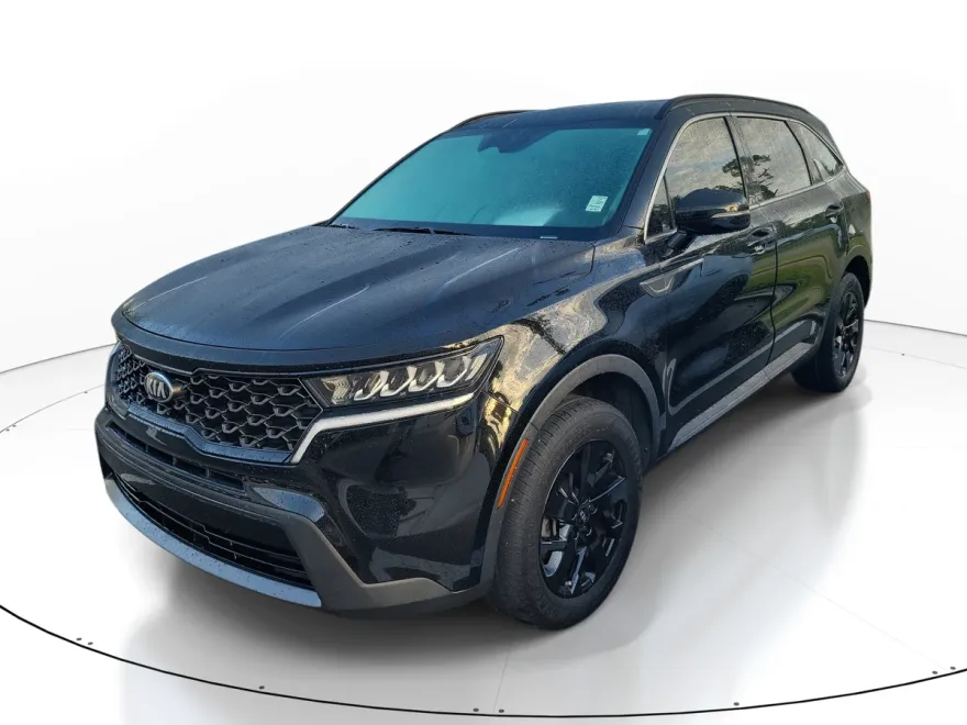 2021 Kia Sorento S photo 1