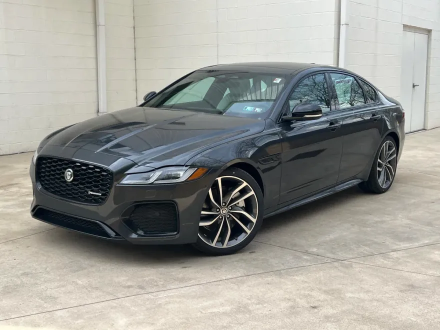 2024 Jaguar XF P300 R-Dynamic SE photo 1