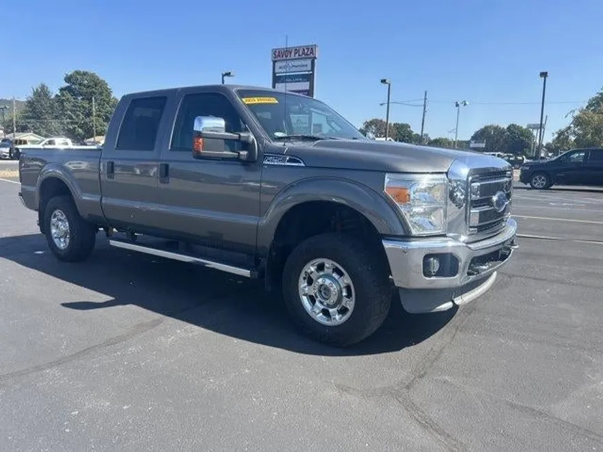 2012 Ford F-250 XLT photo 1