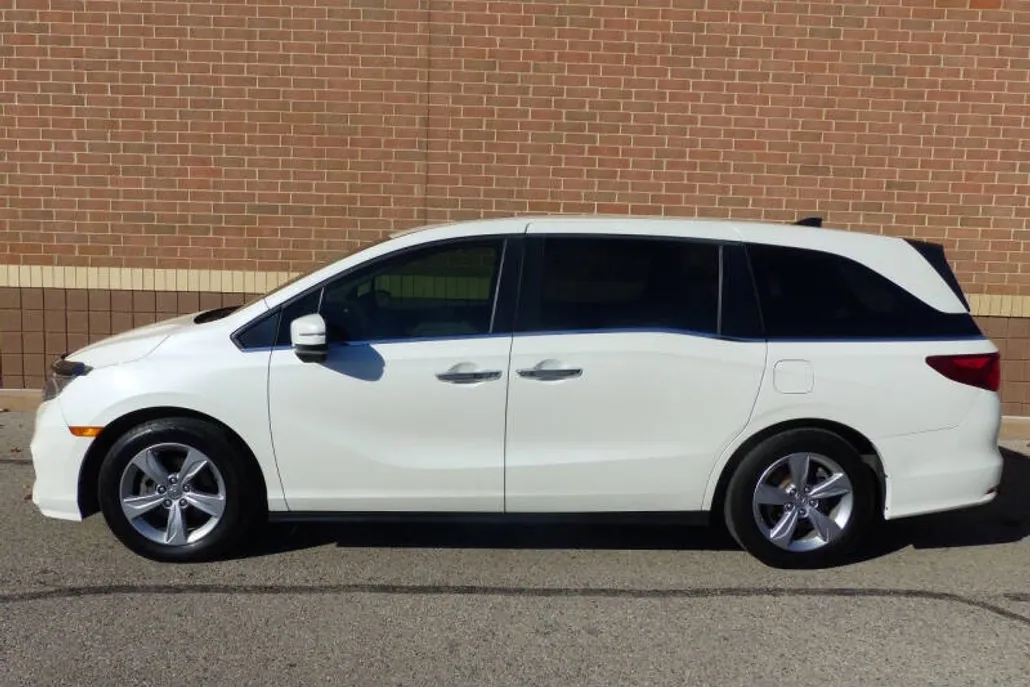 2019 Honda Odyssey EX-L photo 1