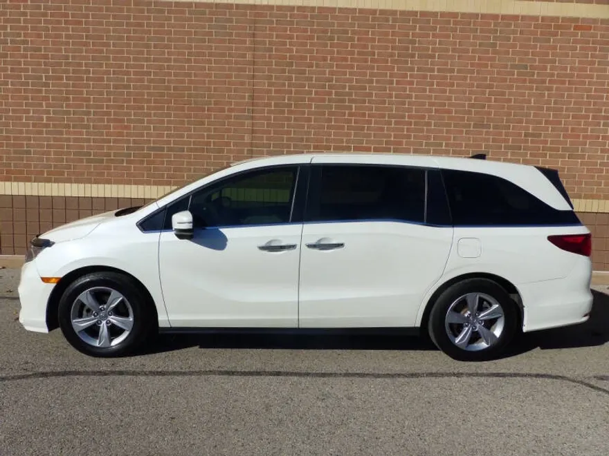 2019 Honda Odyssey EX-L photo 1