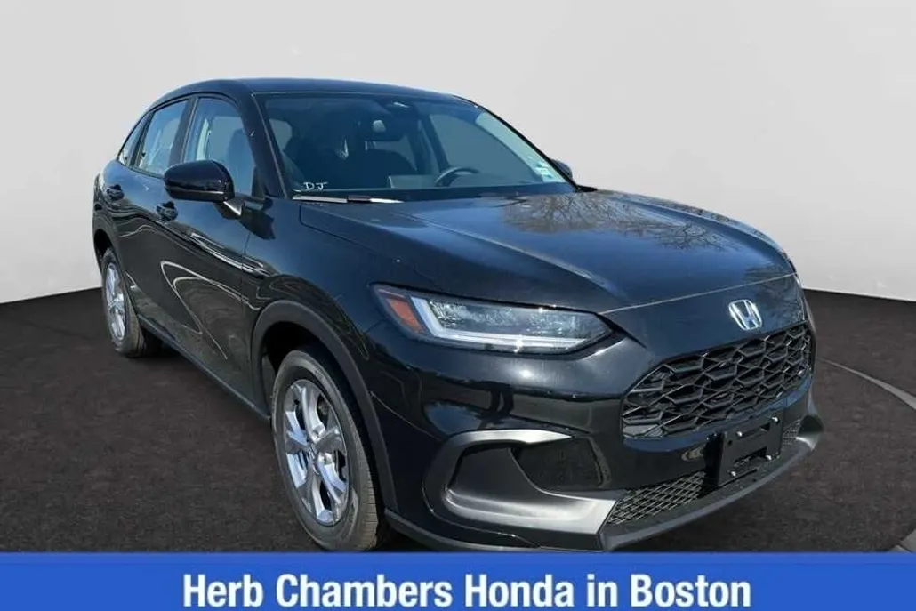 2026 Honda HR-V LX photo 1