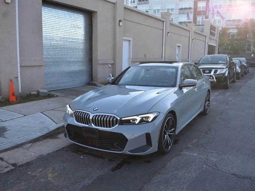 2024 Bmw 330i photo 1