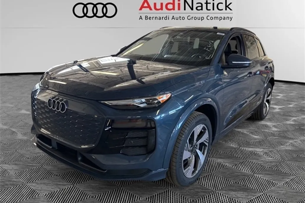 2025 Audi Q6 E-tron Premium photo 1