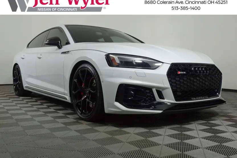 2019 Audi RS 5 photo 1