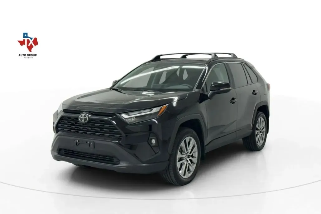2022 Toyota RAV4 XLE Premium Sport photo 1
