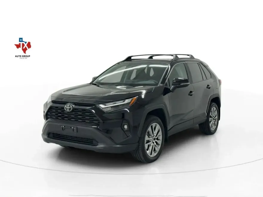 2022 Toyota RAV4 XLE Premium Sport photo 1