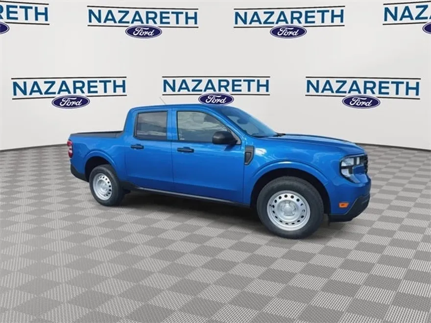 2025 Ford Maverick XL photo 1