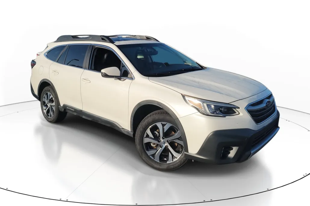 2022 Subaru Outback Limited photo 1