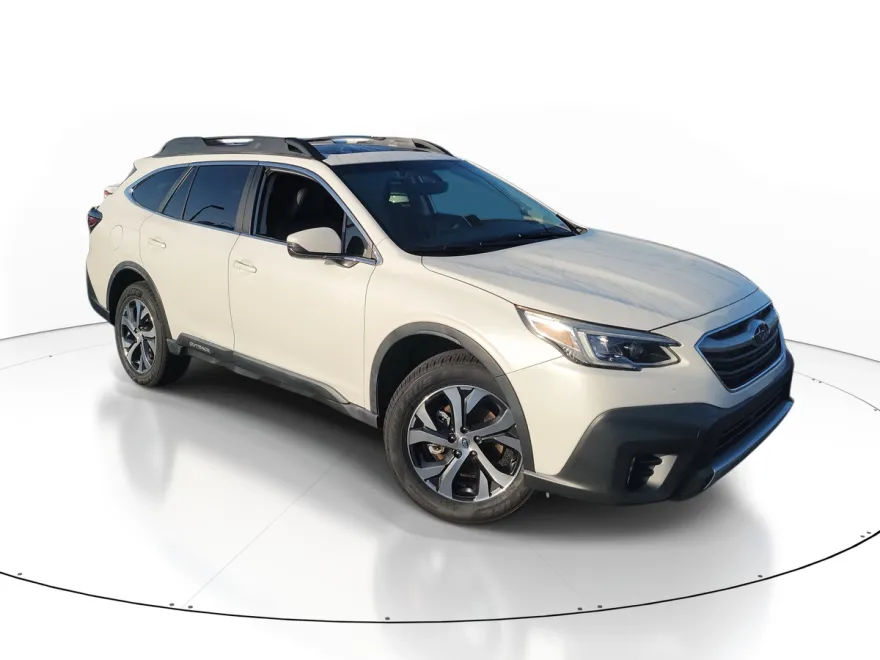 2022 Subaru Outback Limited photo 1