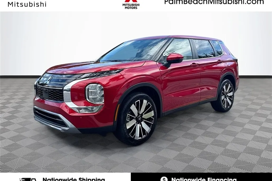 2025 Mitsubishi Outlander SE photo 1