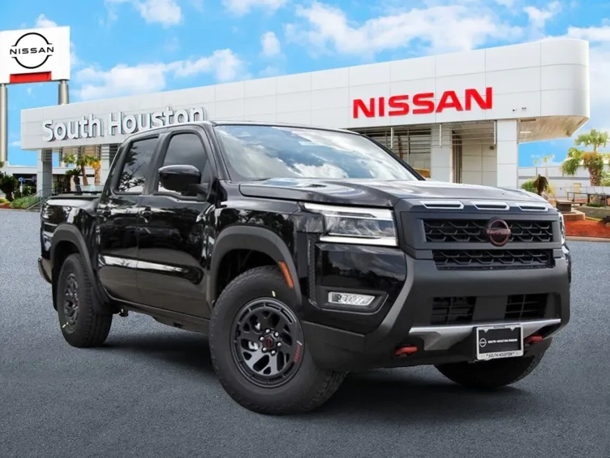 2025 Nissan Frontier PRO-X photo 1