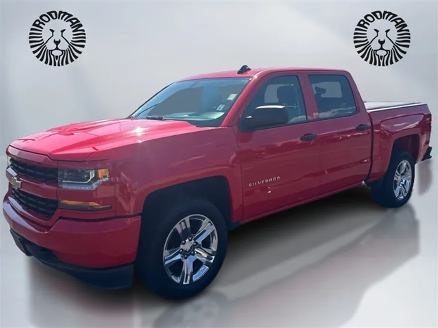 2018 Chevrolet Silverado 1500 Custom photo 1