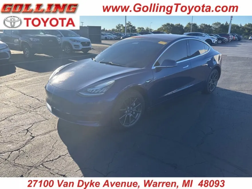 2018 Tesla Model 3 Long Range photo 1