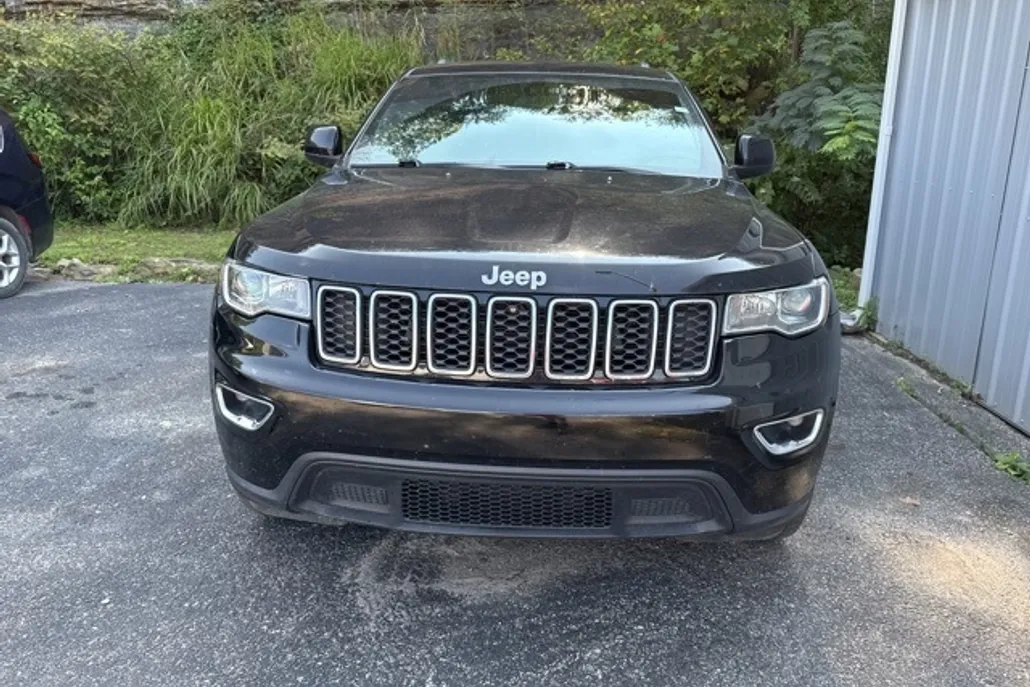 2021 Jeep Grand Cherokee Laredo E photo 1