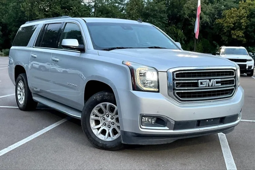 2015 Gmc Yukon XL SLT 1500 photo 1