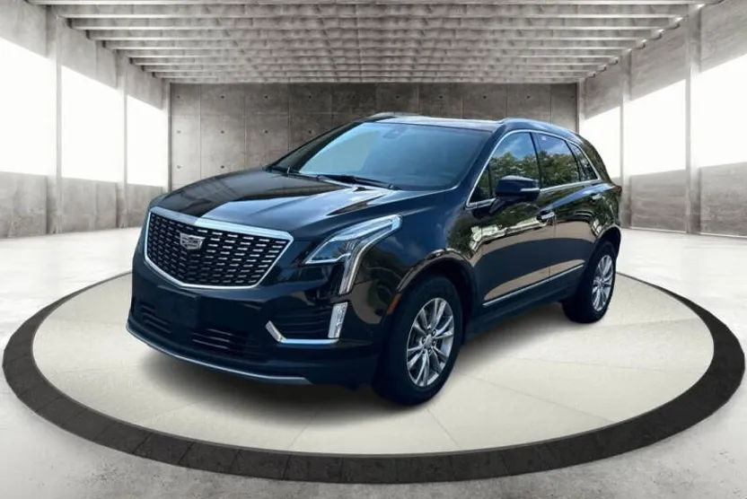 2022 Cadillac XT5 Premium Luxury photo 1