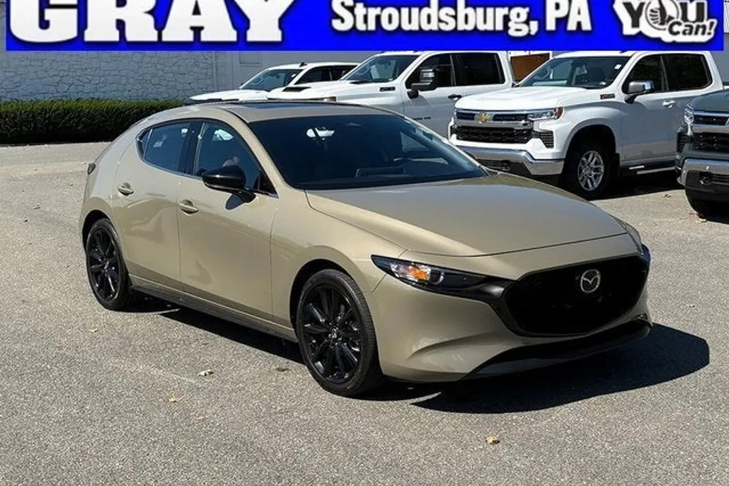 2024 Mazda Mazda3 Hatchback 2.5 Carbon Turbo photo 1