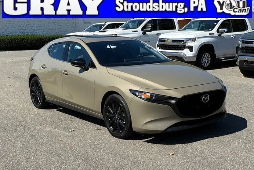 2024 Mazda Mazda3 Hatchback 2.5 Carbon Turbo photo 1