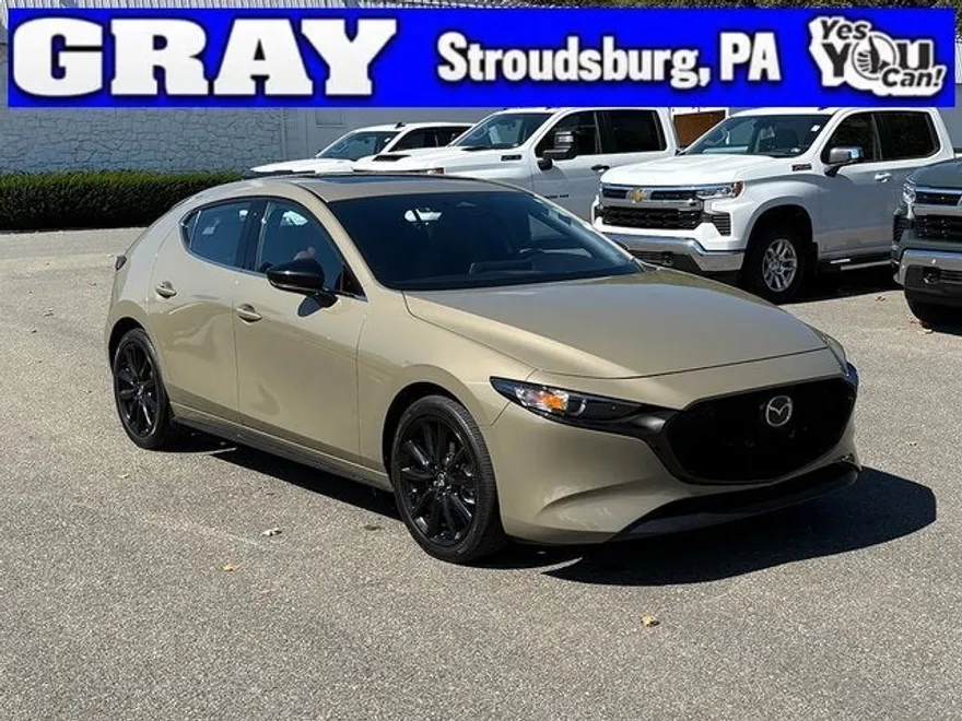 2024 Mazda Mazda3 Hatchback 2.5 Carbon Turbo photo 1