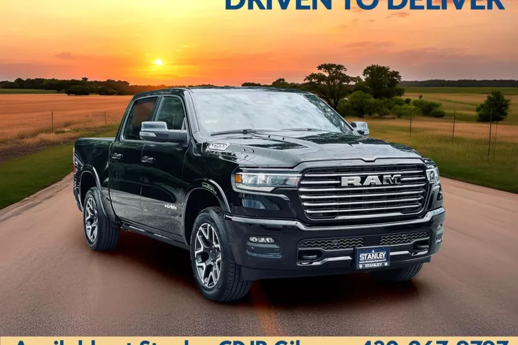 2025 Ram 1500 Laramie photo 1