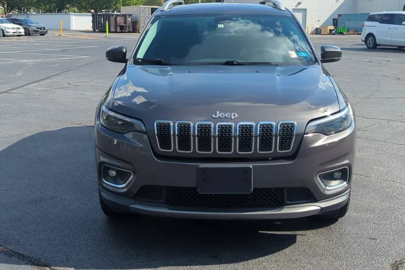2019 Jeep Cherokee Limited photo 1