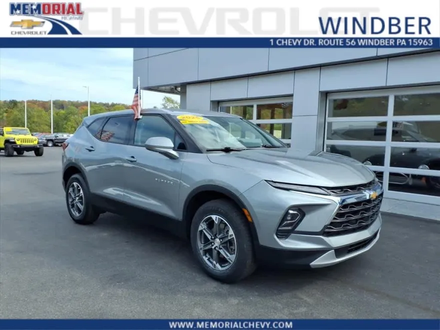 2025 Chevrolet Blazer 2LT photo 1