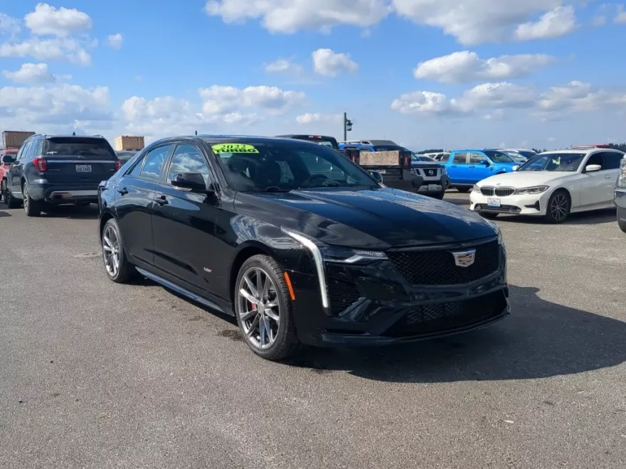 2022 Cadillac CT4 photo 1