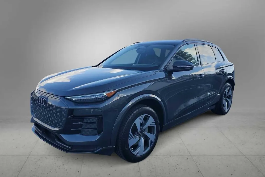 2025 Audi Q6 E-tron Premium Plus photo 1