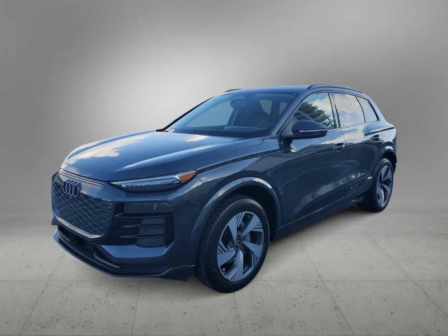 2025 Audi Q6 E-tron Premium Plus photo 1