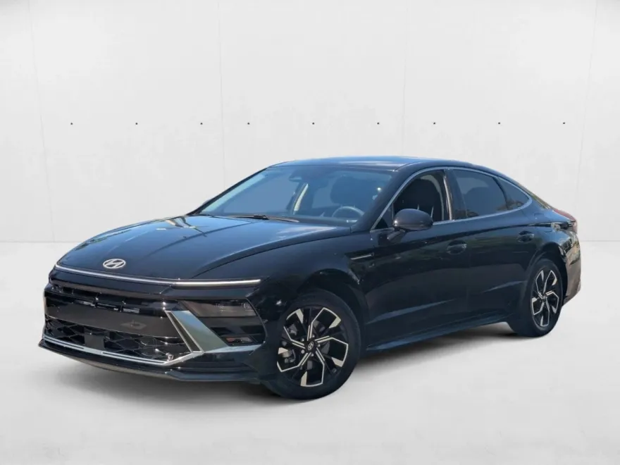 2024 Hyundai Sonata SEL photo 1