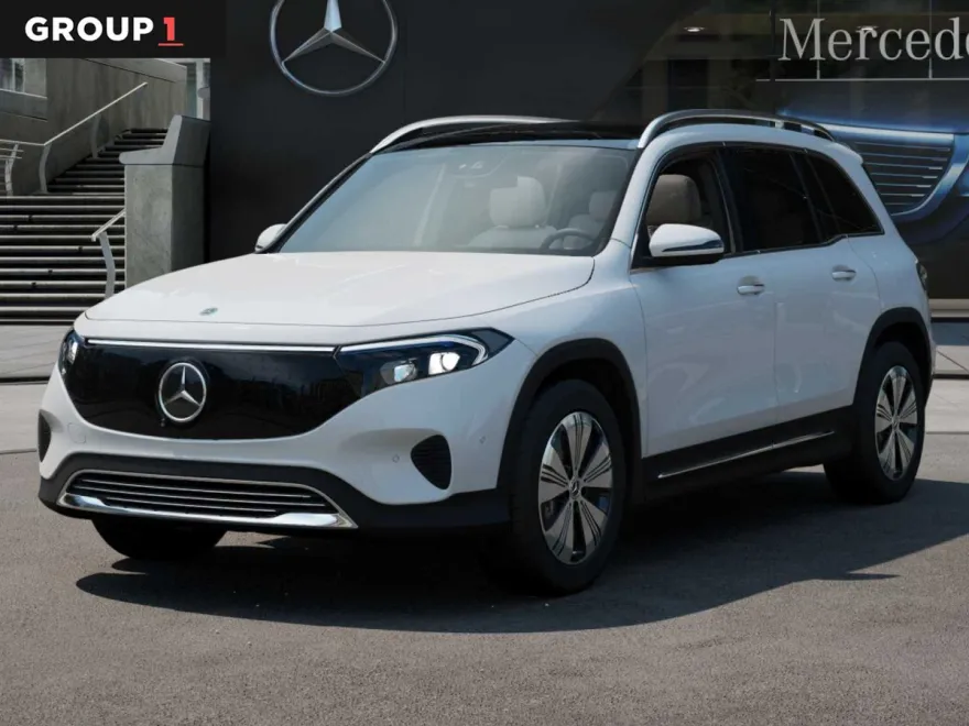 2025 Mercedes Benz EQB 300 4MATIC photo 1