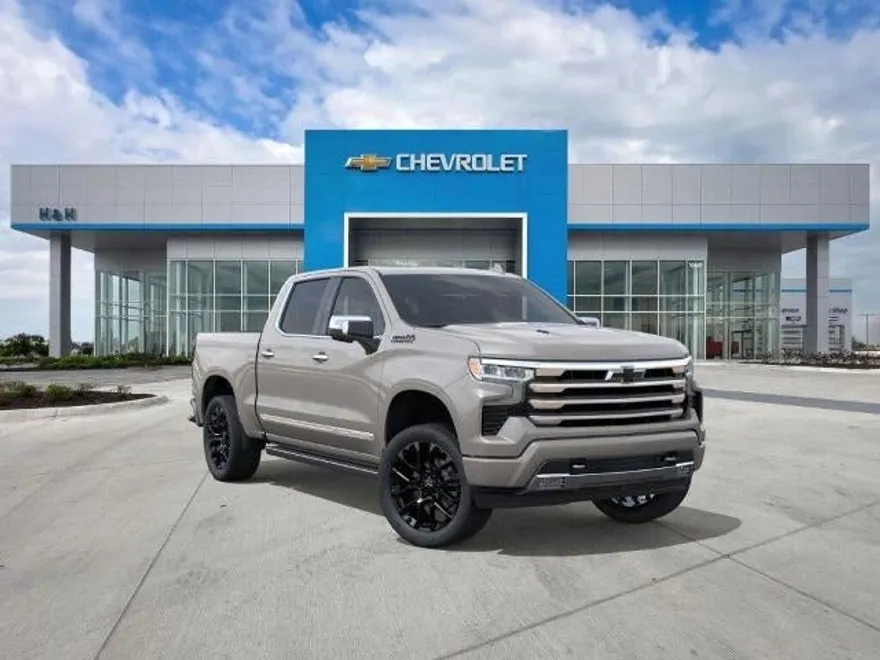 2026 Chevrolet Silverado 1500 High Country photo 1