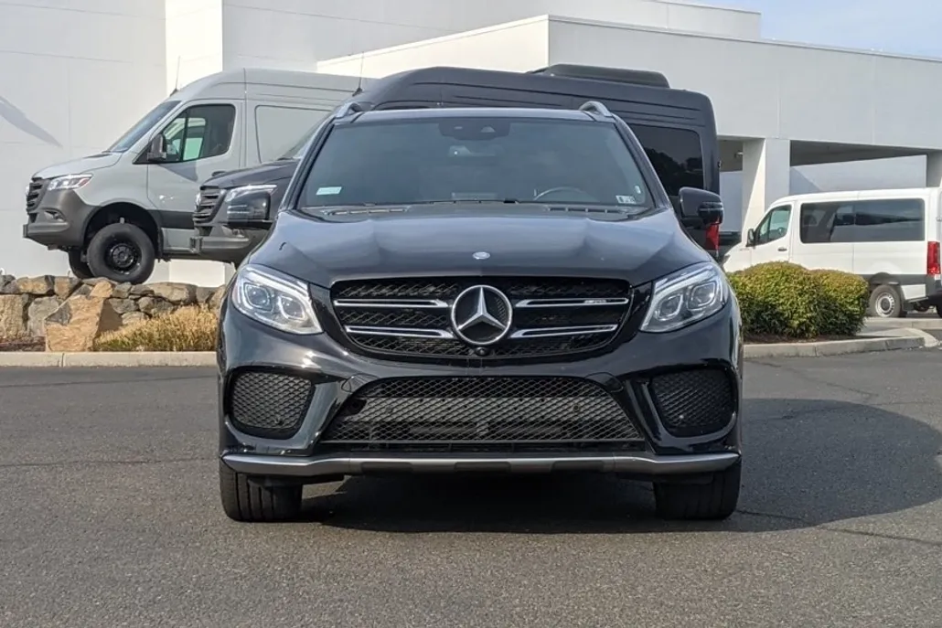 2017 Mercedes Benz GLE 43 AMG photo 1