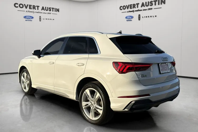 2020 Audi Q3 Premium S line photo 1