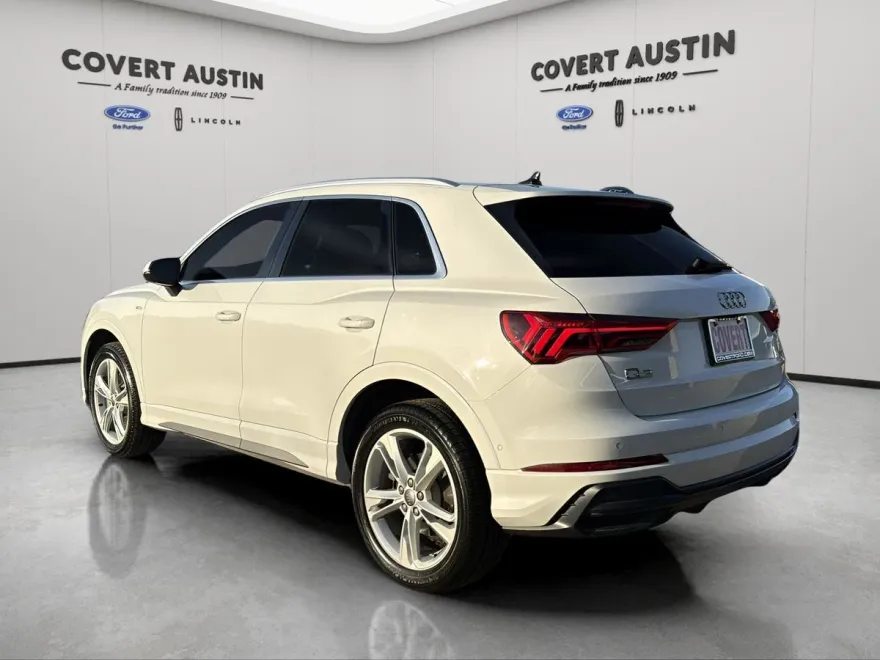 2020 Audi Q3 Premium S line photo 1
