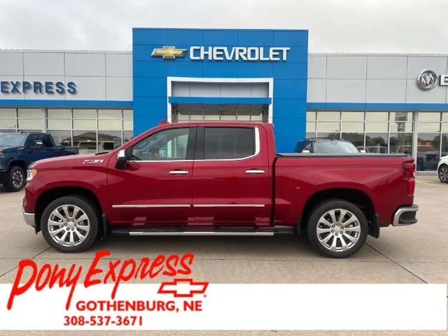 2023 Chevrolet Silverado 1500 LTZ photo 1