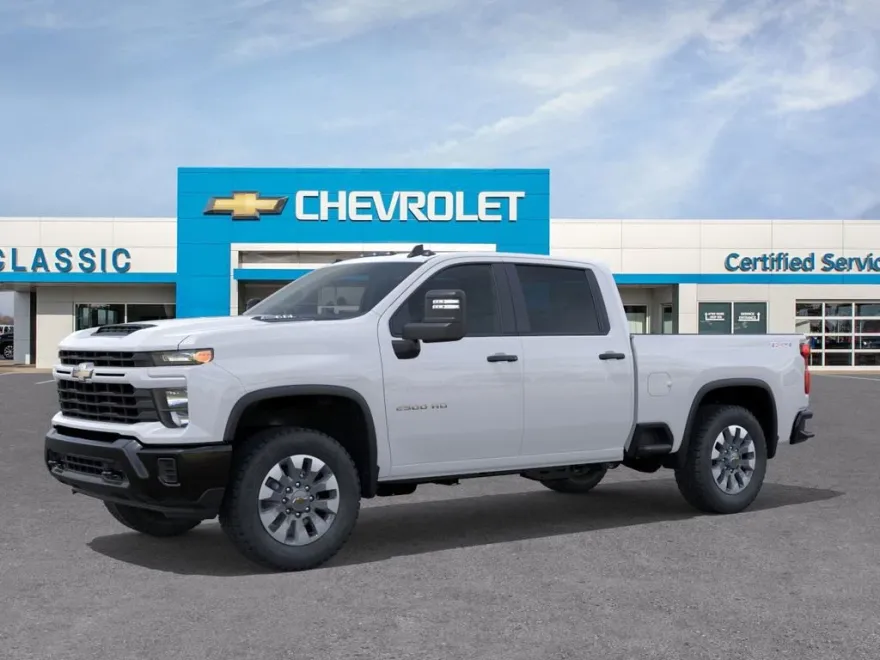 2025 Chevrolet Silverado 2500HD Custom photo 1