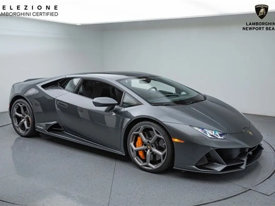 2020 Lamborghini Huracan Evo Coupe photo 1