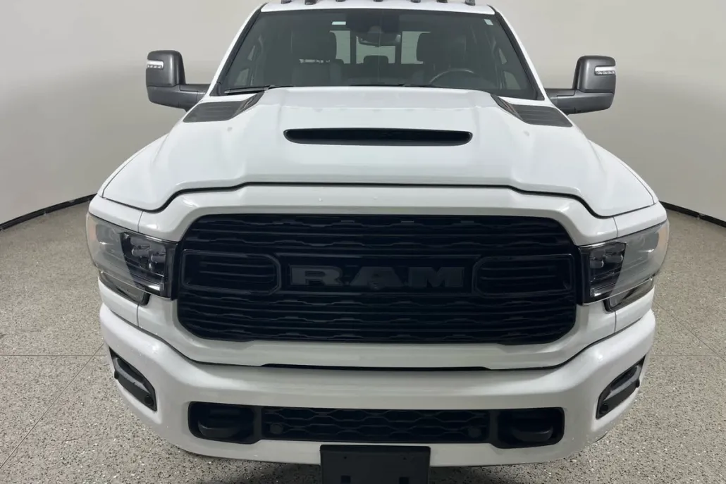 2024 Ram 2500 Limited photo 1
