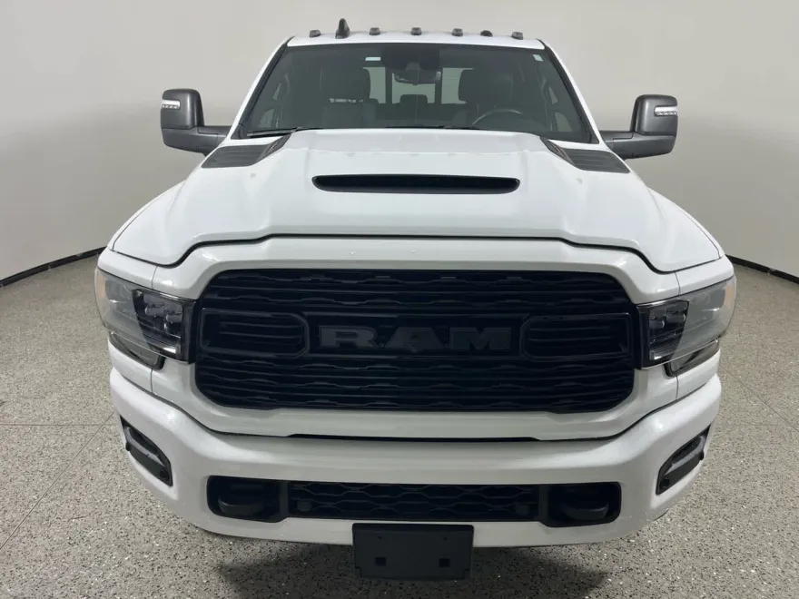 2024 Ram 2500 Limited photo 1
