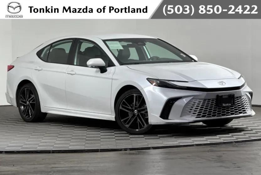 2025 Toyota Camry XSE photo 1