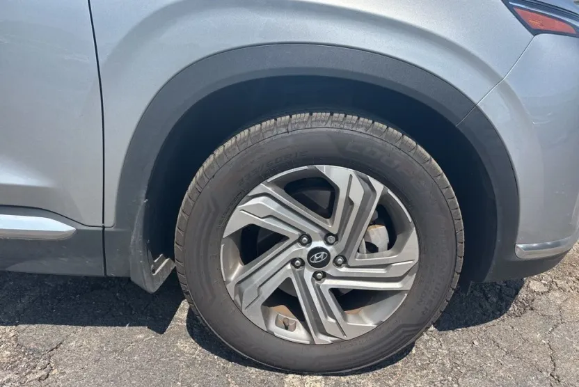 2023 Hyundai Santa Fe SEL Premium photo 1